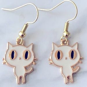 New White Kitty Cat Anime Animal Cute Cartoon Enamel Dangling Drop Pet Earrings